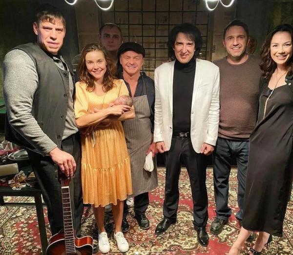 Внезапно «постаревший» Дюжев раздосадовал россиян Внезапно «постаревший» Дюжев раздосадовал россиян