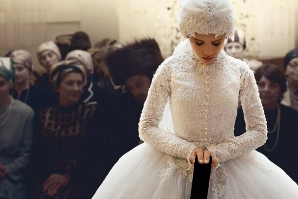 6 лучших мини-сериалов Netflix для длинных выходных 