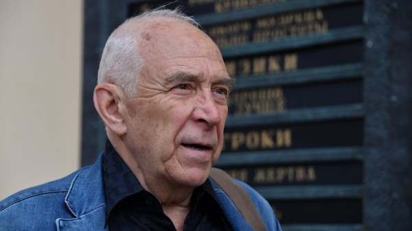 Жена на 13 лет младше, приемная дочь и пластическая операция: как сейчас живет Александр Пашутин