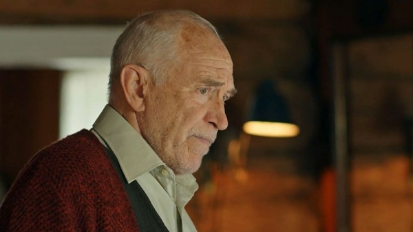 Жена на 13 лет младше, приемная дочь и пластическая операция: как сейчас живет Александр Пашутин