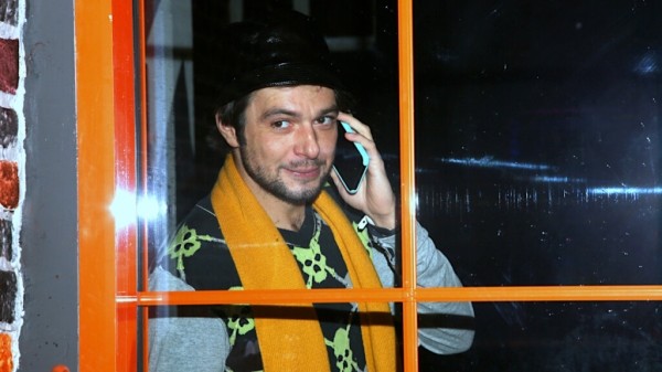 Развелся с дочерью Аллы Сигаловой, стал отцом-одиночкой: как сейчас живет актер Павел Баршак Развелся с дочерью Аллы Сигаловой, стал отцом-одиночкой: как сейчас живет актер Павел Баршак