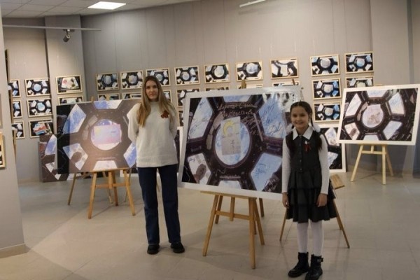 В Бресте откроется выставка рисунков, побывавших в космосе В Бресте откроется выставка рисунков, побывавших в космосе