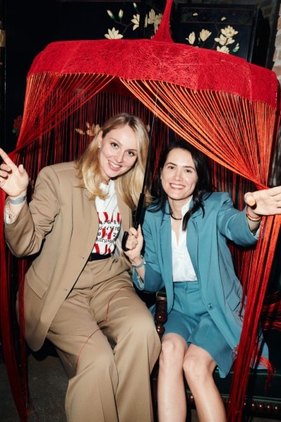 Ксения Дукалис, Дина Немцова и другие на открытии сингапурского бара Merlion Dine & Cocktails