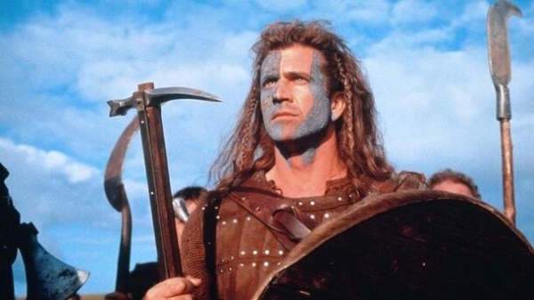 Стакан «Старбакс» – не самое страшное: 8 больших киноляпов в исторических фильмах