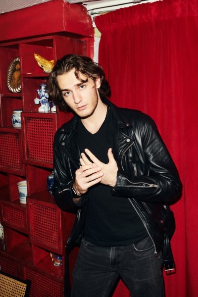 Ксения Дукалис, Дина Немцова и другие на открытии сингапурского бара Merlion Dine & Cocktails