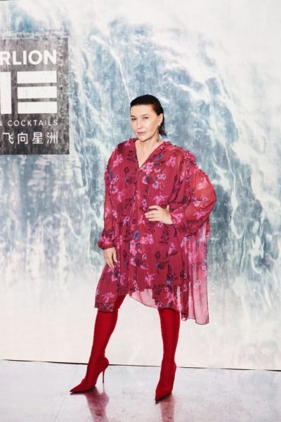 Ксения Дукалис, Дина Немцова и другие на открытии сингапурского бара Merlion Dine & Cocktails