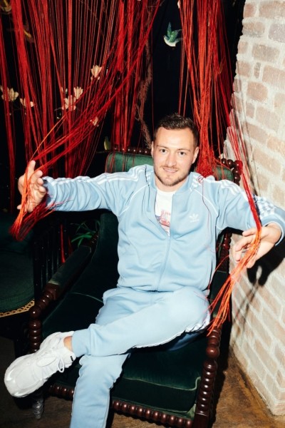 Ксения Дукалис, Дина Немцова и другие на открытии сингапурского бара Merlion Dine & Cocktails