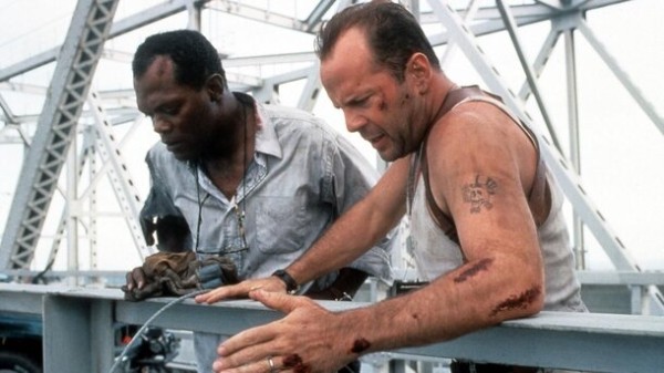 10 самых распространенных ляпов, которые происходят в кино снова и снова