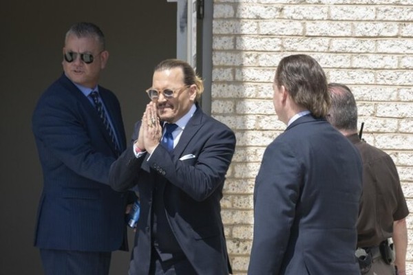 Суд Джонни Деппа и Эмбер Херд: голливудская история любви, превратившаяся в скандал мирового масштаба