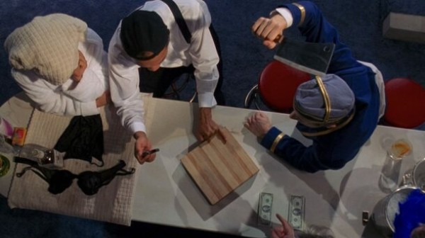 10 глупых мифов, в которые мы до сих пор верим, потому что увидели их в фильмах