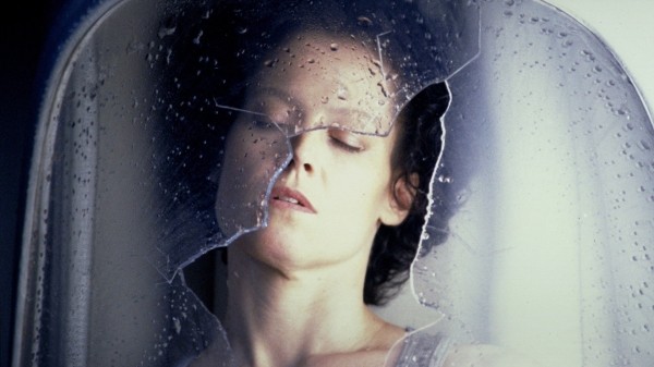 8 пасхалок и отсылок к поп-культуре 70-80-х в 4-м сезоне «Очень странных дел» 8 пасхалок и отсылок к поп-культуре 70-80-х в 4-м сезоне «Очень странных дел»