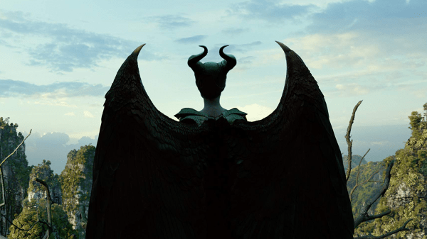 Знакомая история: зачем Disney переснимает собственные мультфильмы и почему они чаще всего оказываются хуже оригиналов? Знакомая история: зачем Disney переснимает собственные мультфильмы и почему они чаще всего оказываются хуже оригиналов?