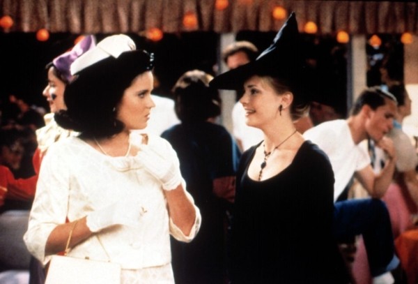 Вспоминаем классику: культовые сериалы 90-х Вспоминаем классику: культовые сериалы 90-х