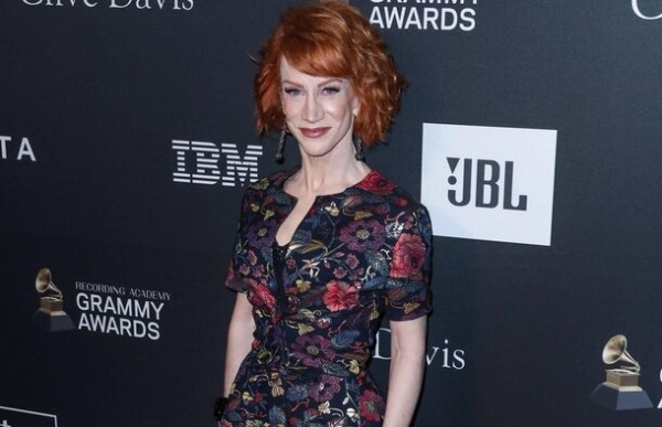 «Вокруг Деппа всегда царит атмосфера насилия»: 5 звезд, которые остались на стороне Эмбер Херд «Вокруг Деппа всегда царит атмосфера насилия»: 5 звезд, которые остались на стороне Эмбер Херд