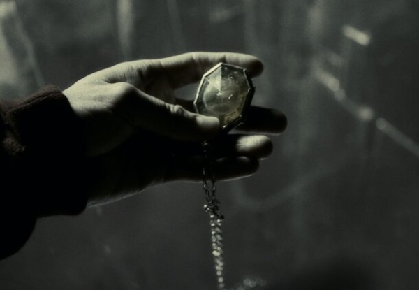 Вот это поворот: 5 неожиданных твистов в «Гарри Поттере», которые необходимо обсудить Вот это поворот: 5 неожиданных твистов в «Гарри Поттере», которые необходимо обсудить