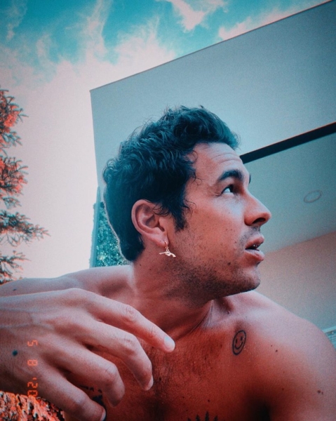 Тогда и сейчас: показываем, как выглядят актеры двух частей фильма «Три метра над уровнем неба»