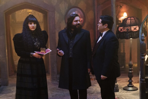 Что смотреть на выходных: 9 новинок онлайн — вампиры, инопланетяне и нетипичный Данила Козловский Что смотреть на выходных: 9 новинок онлайн — вампиры, инопланетяне и нетипичный Данила Козловский