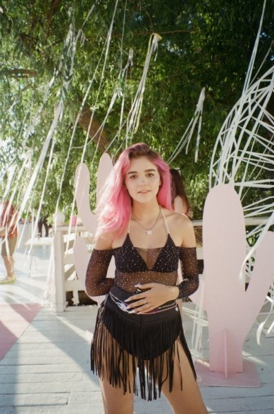 Хроники московских вечеринок: день рождения Mary Senn в стиле Coachella Хроники московских вечеринок: день рождения Mary Senn в стиле Coachella