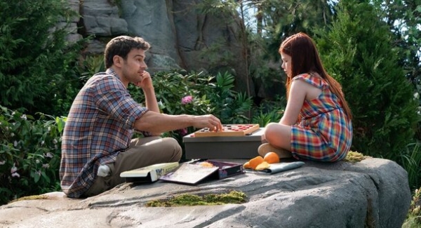 Трагедия российских подростков, турецкая самоирония и корейский Бонд: новое в кинотеатре Okko