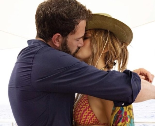 &laquo;Бен поклоняется ей&raquo;: Мэтт Дэймон прокомментировал роман Дженнифер Лопес и Бена Аффлека