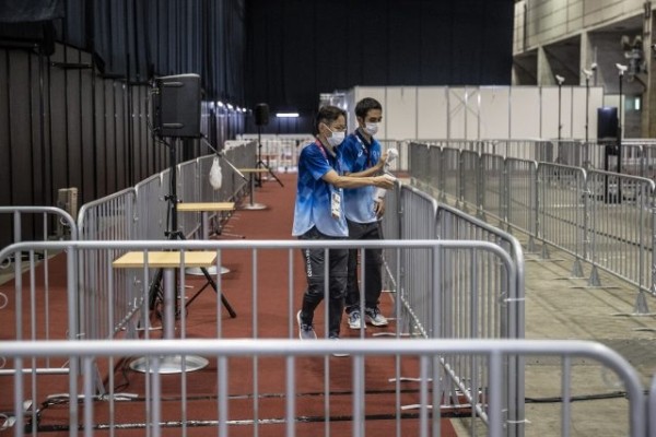 Олимпиада в Токио под угрозой? В олимпийской деревне выявлен 81 случай заражения Covid-19 Олимпиада в Токио под угрозой? В олимпийской деревне выявлен 81 случай заражения Covid-19