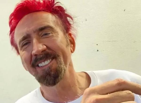 Николас Кейдж удивил фанатов внезапной сменой имиджа Николас Кейдж удивил фанатов внезапной сменой имиджа