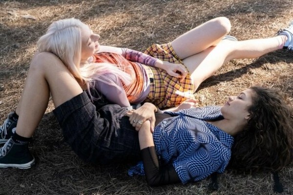 От «Эйфории» до «Солнцестояния»: лучшие фильмы и сериалы студии A24 От «Эйфории» до «Солнцестояния»: лучшие фильмы и сериалы студии A24