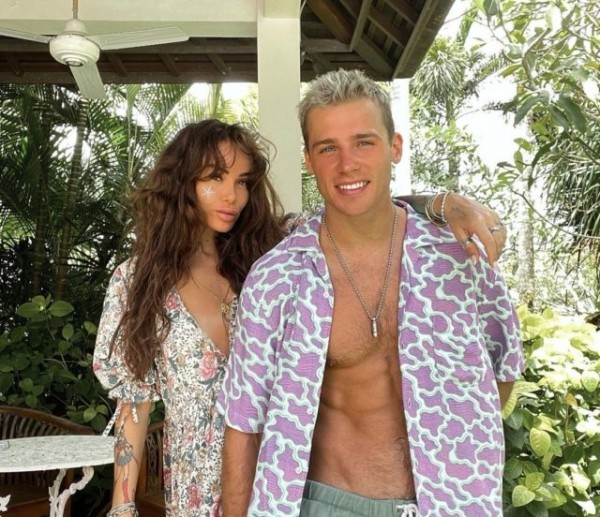 «Ты гнилой человек от начала и до конца»: Айза публично обратилась к Олегу Майами