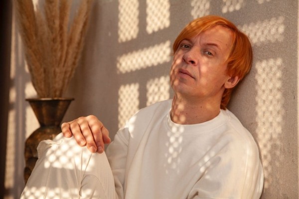 «Музыкальная индустрия стала и попроще, и поплоще»: Найк Борзов о новом поколении, отказе от алкоголя и высказываниях в соцсетях «Музыкальная индустрия стала и попроще, и поплоще»: Найк Борзов о новом поколении, отказе от алкоголя и высказываниях в соцсетях