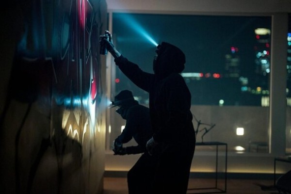 Что посмотреть на выходных: приквел «Властелина колец», психотриллер про маньяка и другие онлайн новинки Что посмотреть на выходных: приквел «Властелина колец», психотриллер про маньяка и другие онлайн новинки