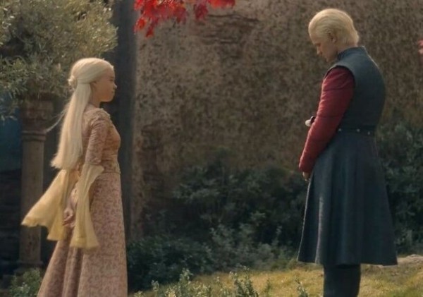 Возвращение в Вестерос: где и как снимали «Дом дракона» Возвращение в Вестерос: где и как снимали «Дом дракона»