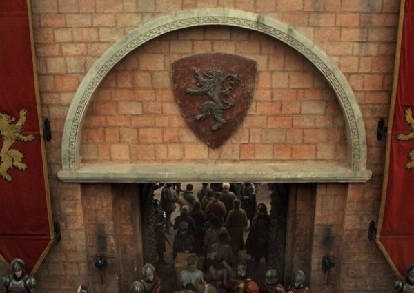 Ожерелье и запретные связи: 7 деталей из «Дом Дракона», о которых вы не знали Ожерелье и запретные связи: 7 деталей из «Дом Дракона», о которых вы не знали