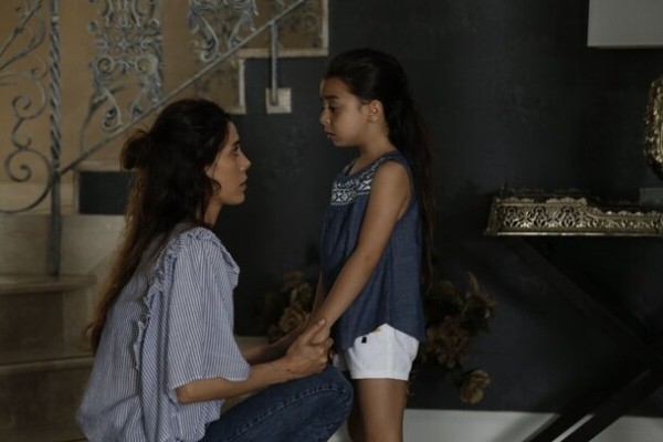 Устаревшие стереотипы: 7 сериалов, которые настаивают на традиционном женском счастье 