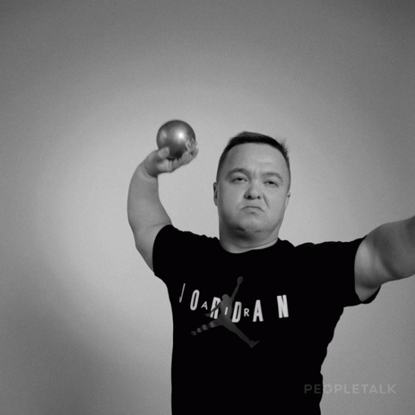 Все, что дается тяжелее, ценится сильнее: чемпион Паралимпиады Денис Гнездилов о цели всей жизни, сожалениях и личном бренде Все, что дается тяжелее, ценится сильнее: чемпион Паралимпиады Денис Гнездилов о цели всей жизни, сожалениях и личном бренде