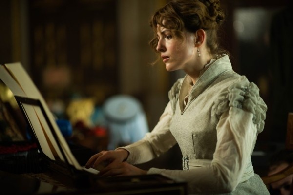 Павел Прилучный, Софья Эрнст, Иван Янковский и другие в новом сериале «Союз Спасения. Время гнева» Павел Прилучный, Софья Эрнст, Иван Янковский и другие в новом сериале «Союз Спасения. Время гнева»