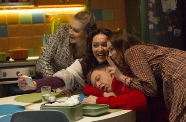 Устаревшие стереотипы: 7 сериалов, которые настаивают на традиционном женском счастье 