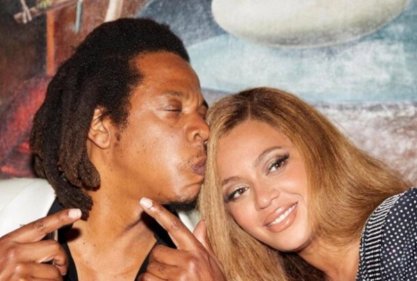 Богатые тоже платят: 6 голливудских знаменитостей, которые купили дом в ипотеку