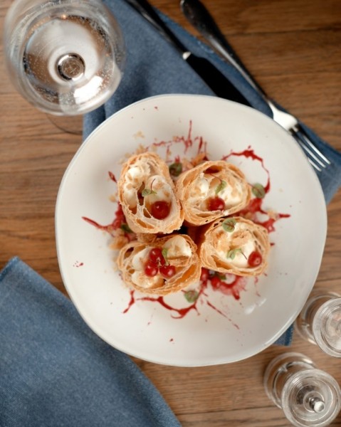 Планы на выходные 9 &ndash; 10 октября: новая коктейльная карта в Pinch, международный фестиваль дебютного кино и &laquo;Ночь московского спорта&raquo;