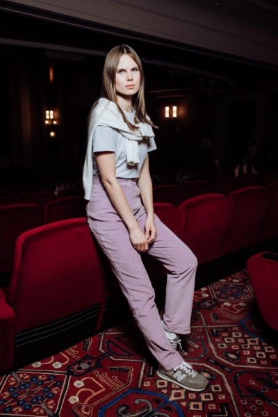 Рената Литвинова, Кантемир Балагов, Александра Ревенко и другие на премьере фильма Григория Добрыгина «На близком расстоянии» Рената Литвинова, Кантемир Балагов, Александра Ревенко и другие на премьере фильма Григория Добрыгина «На близком расстоянии»