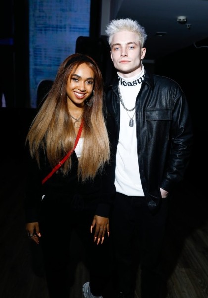 Дух свободы и дерзости поколения Z: Ян Гэ, Ваня Дмитриенко, Самира Мустафаев на премьере новой коллекции Pandora Me Дух свободы и дерзости поколения Z: Ян Гэ, Ваня Дмитриенко, Самира Мустафаев на премьере новой коллекции Pandora Me