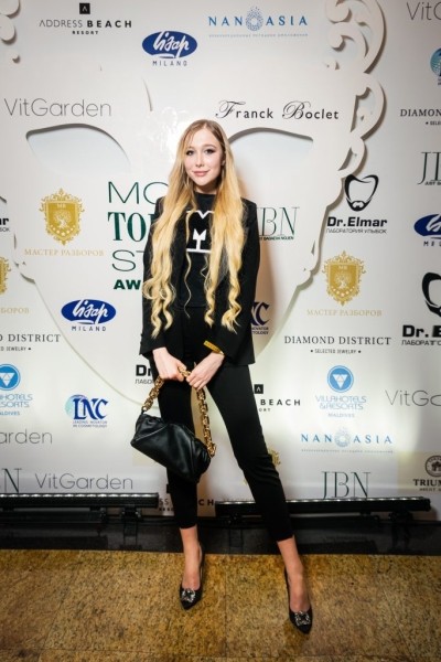 Ольга Бузова, Клава Кока и другие победители 13-й премии Topical Style Awards 2021