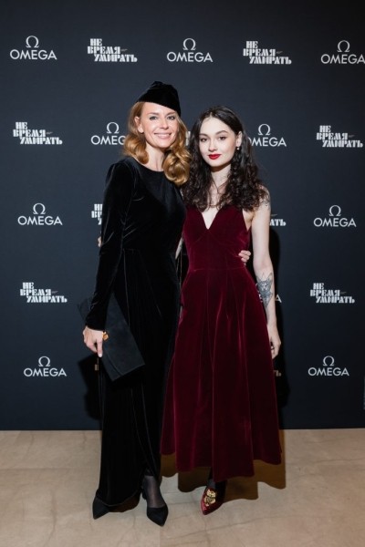 Раскрыта тайна новых часов Джеймса Бонда: Ксения Собчак, Юлия Снигирь и другие на торжественном ужине OMEGA