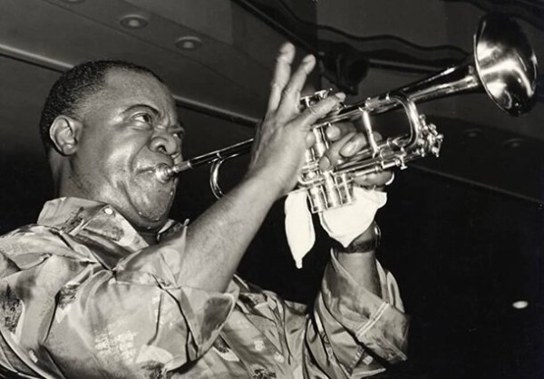 Что посмотреть на выходных: «Белый лотос», ограбление по-итальянски и «Звездные войны»