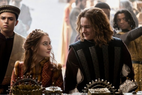 Что посмотреть на выходных: «Шантарам», приквел «Сверхъестественного» и триллер о сталкинге