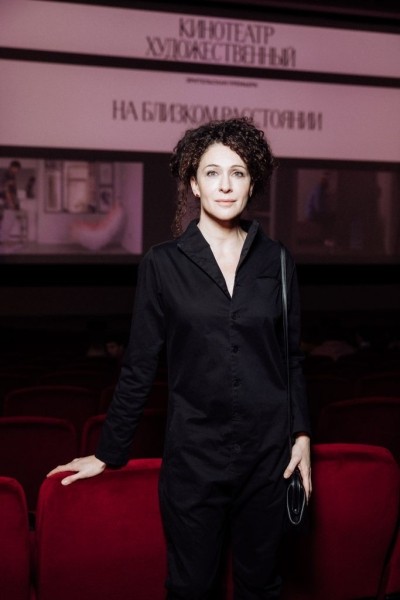 Рената Литвинова, Кантемир Балагов, Александра Ревенко и другие на премьере фильма Григория Добрыгина «На близком расстоянии» Рената Литвинова, Кантемир Балагов, Александра Ревенко и другие на премьере фильма Григория Добрыгина «На близком расстоянии»