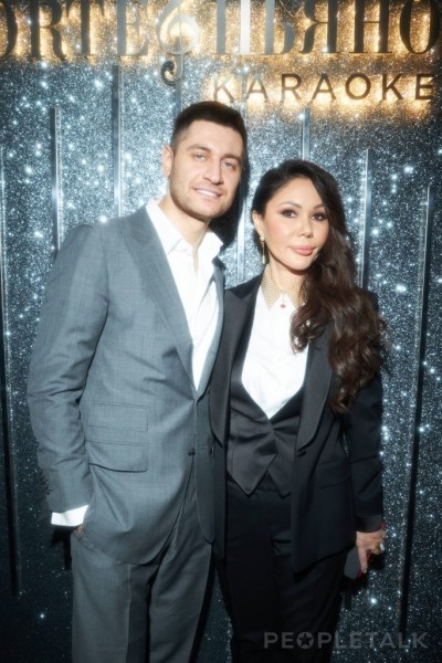 Ночная Москва: Юлия Корелина, DJ Катя Гусева, Dava и другие на дне рождения караоке ForteПьяно