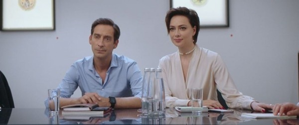 Что смотреть: комедия «Умная Маша» с Артемом Ткаченко, Ольгой Рыжковой и Настасьей Самбурской