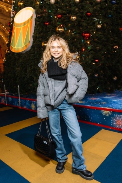 Дмитрий Песков, Ксения Собчак, Юлия Пересильд и другие звездные гости открытия ГУМ-катка