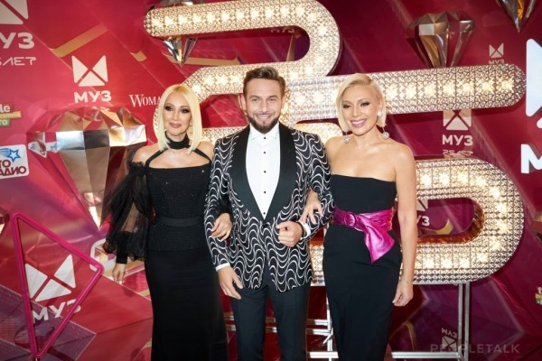 «День Рождения МУЗ-ТВ»: первый выход МакSим, Ольга Бузова с тейпами и другие подробности мероприятия «День Рождения МУЗ-ТВ»: первый выход МакSим, Ольга Бузова с тейпами и другие подробности мероприятия