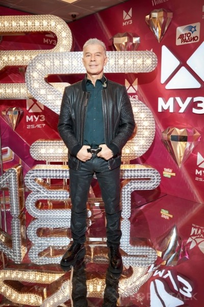 «День Рождения МУЗ-ТВ»: первый выход МакSим, Ольга Бузова с тейпами и другие подробности мероприятия «День Рождения МУЗ-ТВ»: первый выход МакSим, Ольга Бузова с тейпами и другие подробности мероприятия